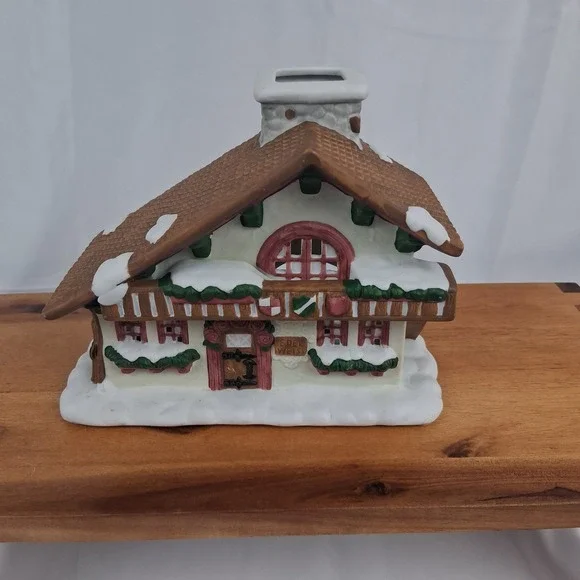 PartyLite Edelweiss Alpine Village Christmas Candle Holder Very Good Condition - Picture 2 of 8